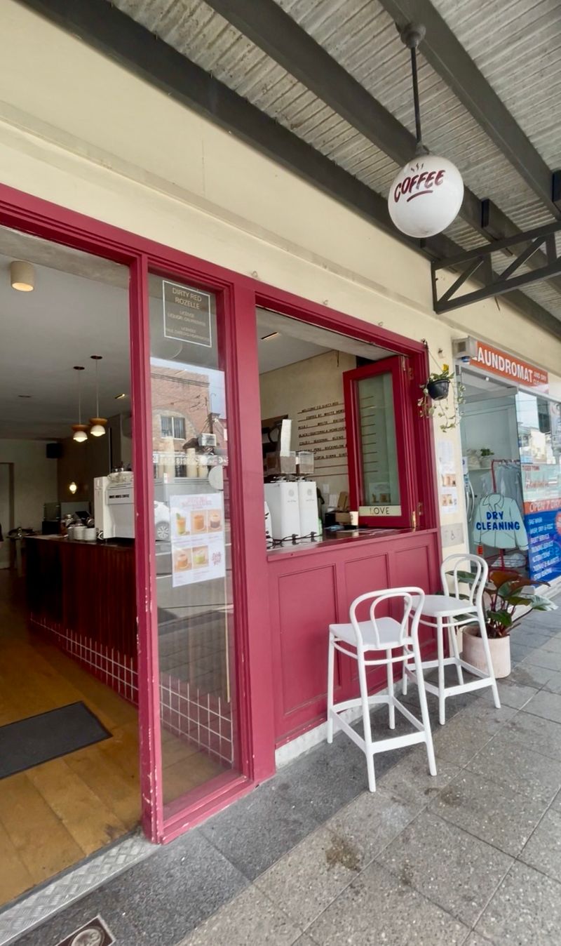 Dirty Red in Rozelle, Sydney — photo 1 of 4