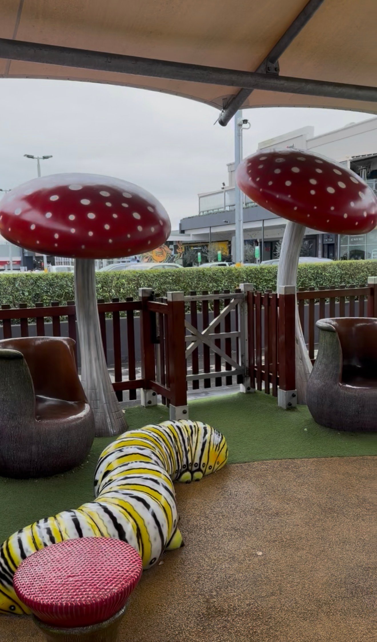 Grove Square + Little Rock Cafe in Baulkham Hills, Sydney — photo 1 of 5