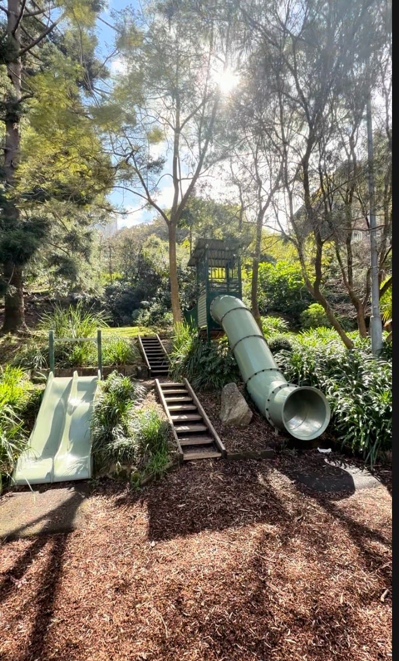 Watt Park Playground in Lavender Bay, Sydney — photo 1 of 2